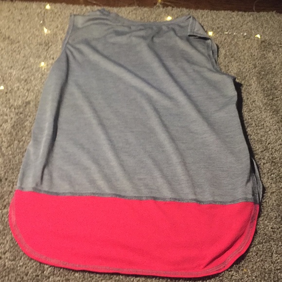 Tank top - Picture 3 of 3